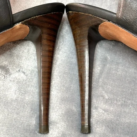 🎉COACH Izzy Leather Black Strappy Sandals 10 - Picture 15 of 16